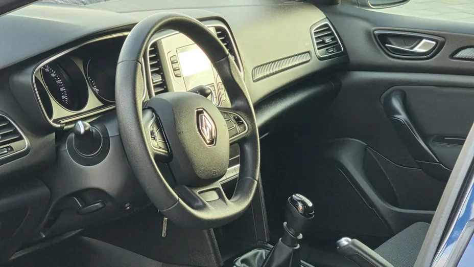 RENAULT Megane -