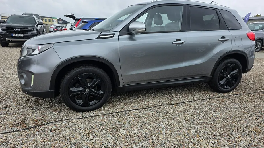 SUZUKI Vitara -