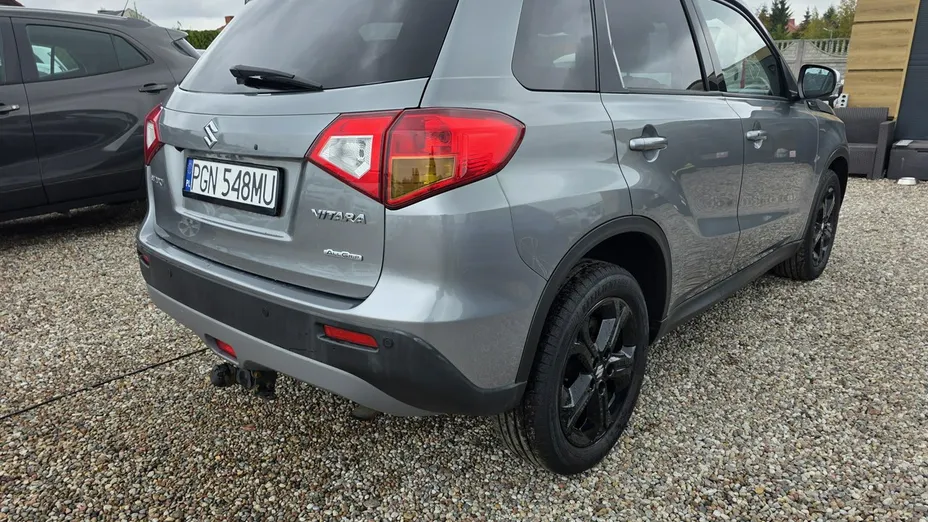 SUZUKI Vitara -