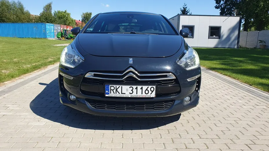 CITROEN DS5 -