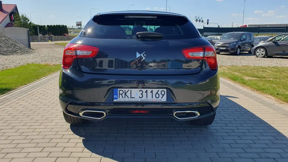 CITROEN DS5 -