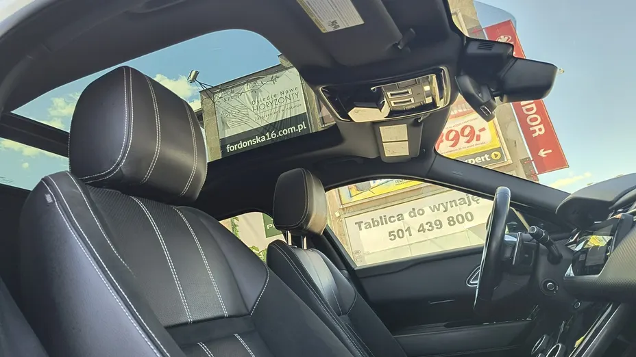 LAND ROVER Range Rover Velar -