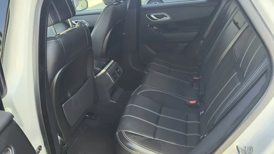 LAND ROVER Range Rover Velar -