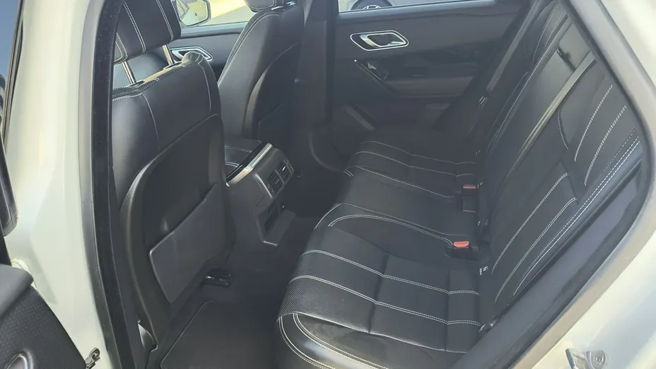 LAND ROVER Range Rover Velar -