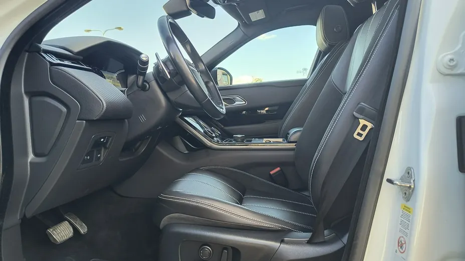 LAND ROVER Range Rover Velar -