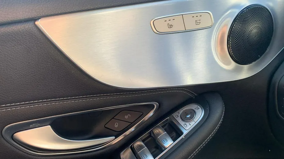 MERCEDES-BENZ C Klasa -