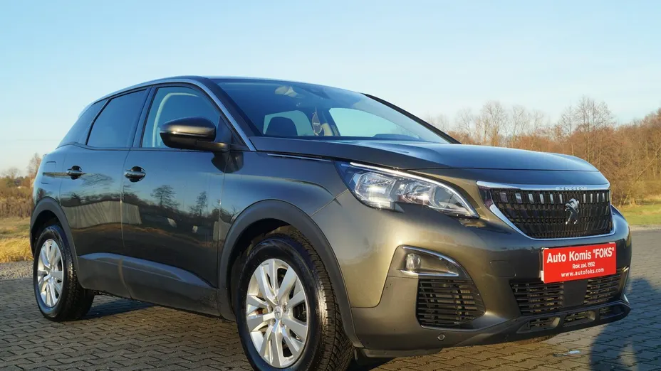 PEUGEOT 3008 -