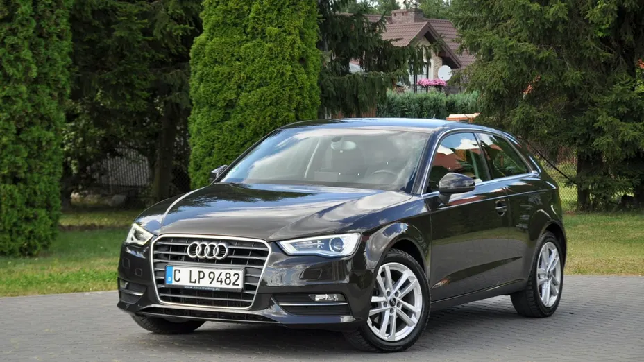 AUDI A3 -