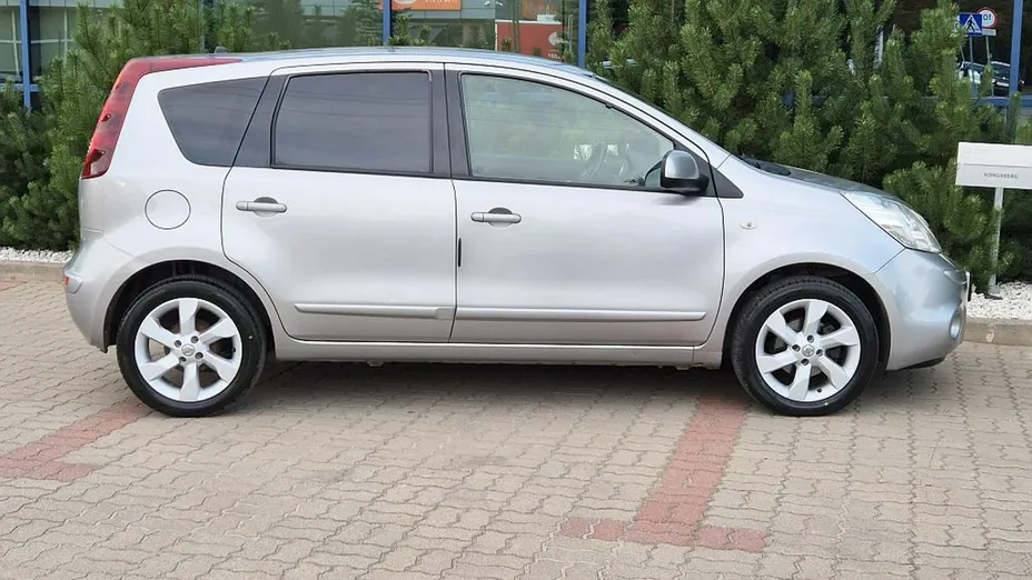 NISSAN Note -