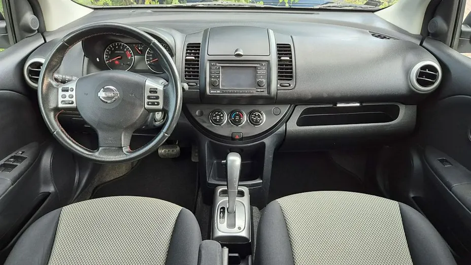 NISSAN Note -