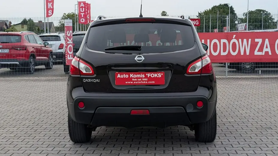 NISSAN Qashqai -