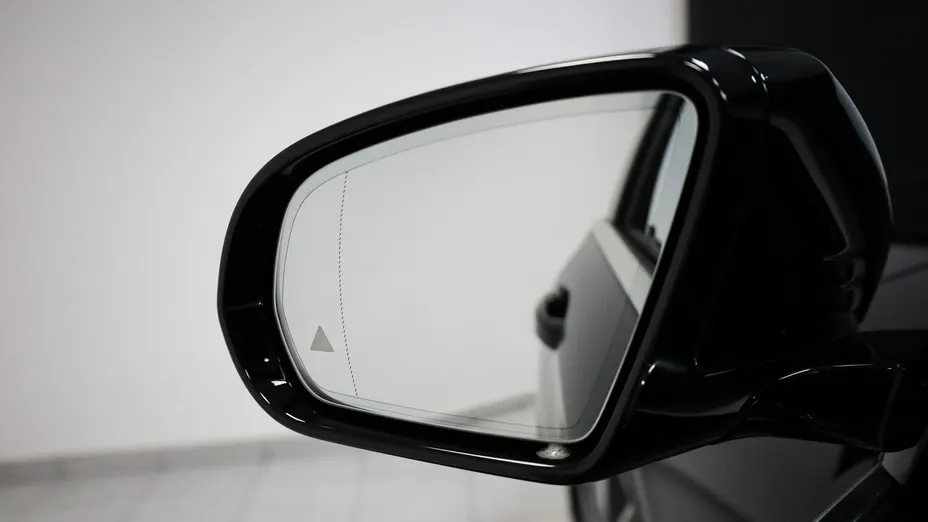 MERCEDES-BENZ E Klasa -