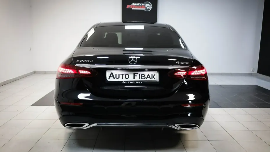 MERCEDES-BENZ E Klasa -