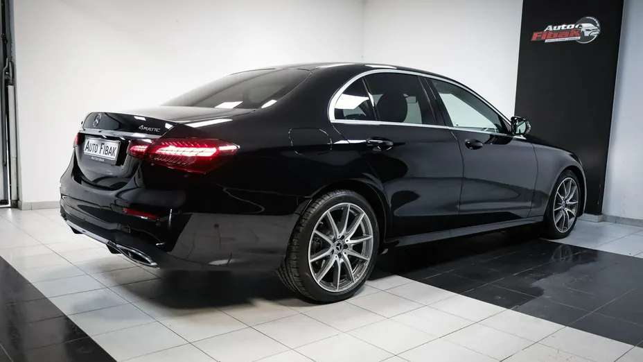 MERCEDES-BENZ E Klasa -
