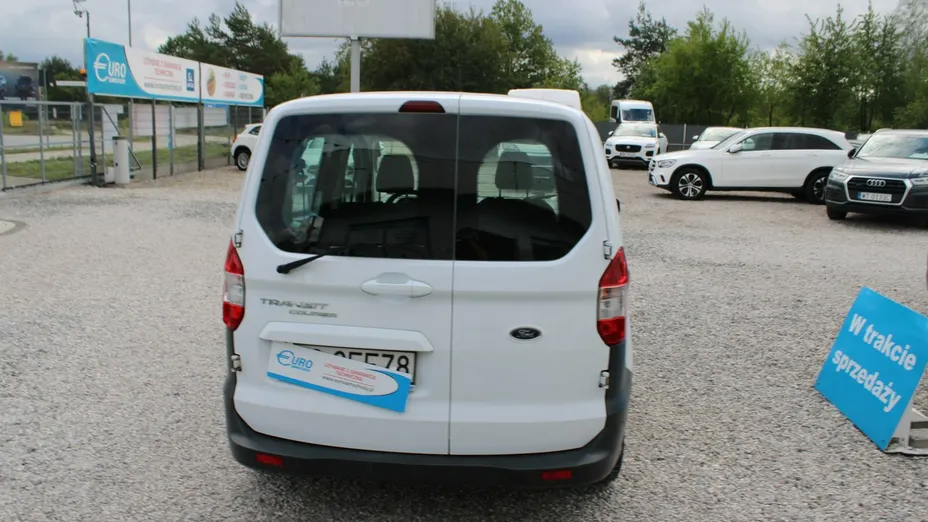 FORD Transit Courier -