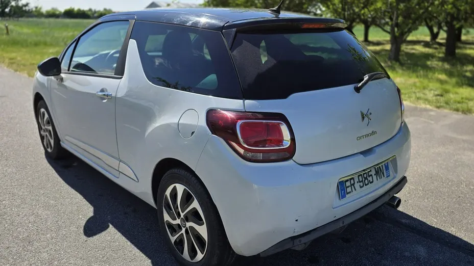 CITROEN DS3 -