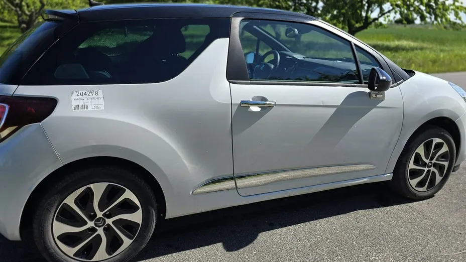 CITROEN DS3 -