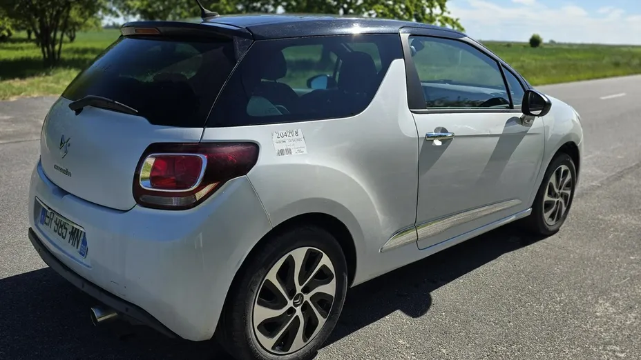 CITROEN DS3 -