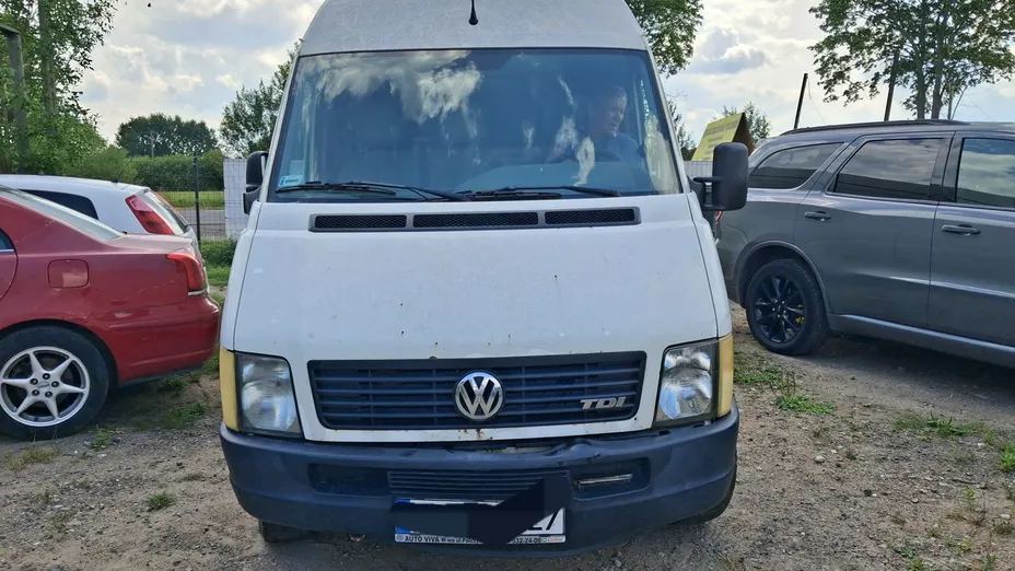 VOLKSWAGEN LT -
