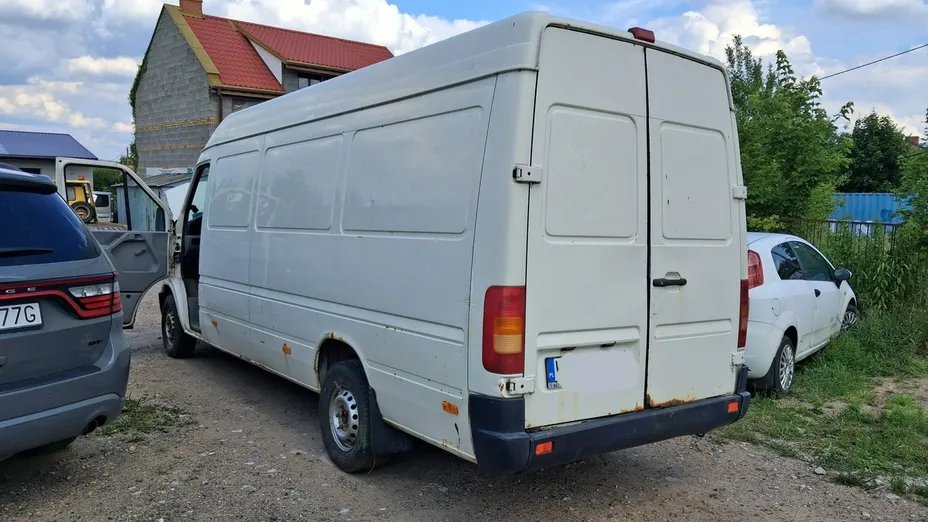VOLKSWAGEN LT -