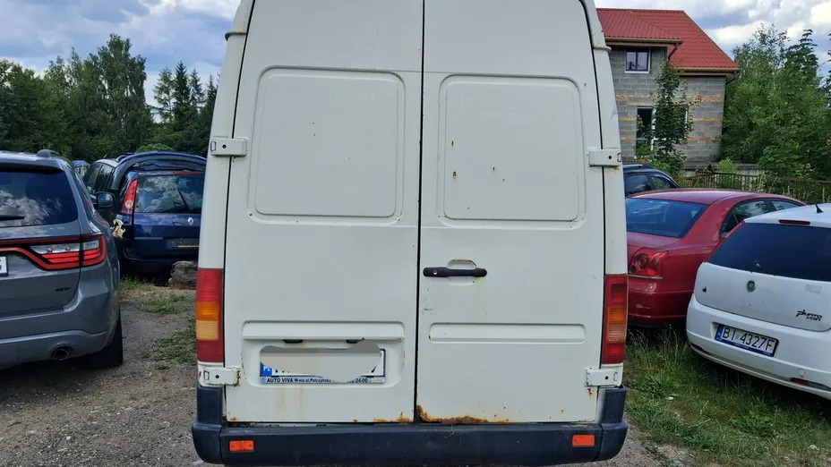 VOLKSWAGEN LT -