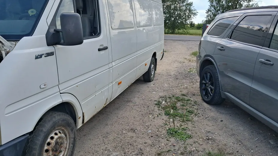 VOLKSWAGEN LT -