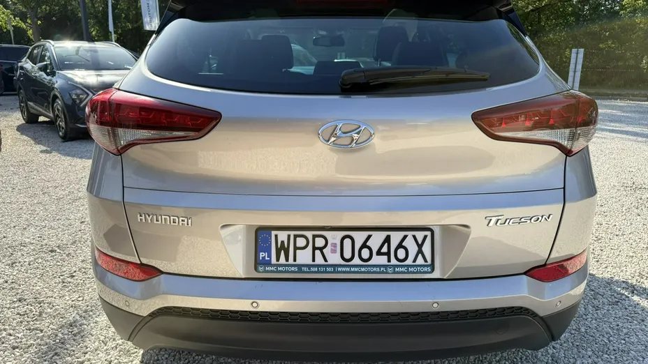 HYUNDAI Tucson -