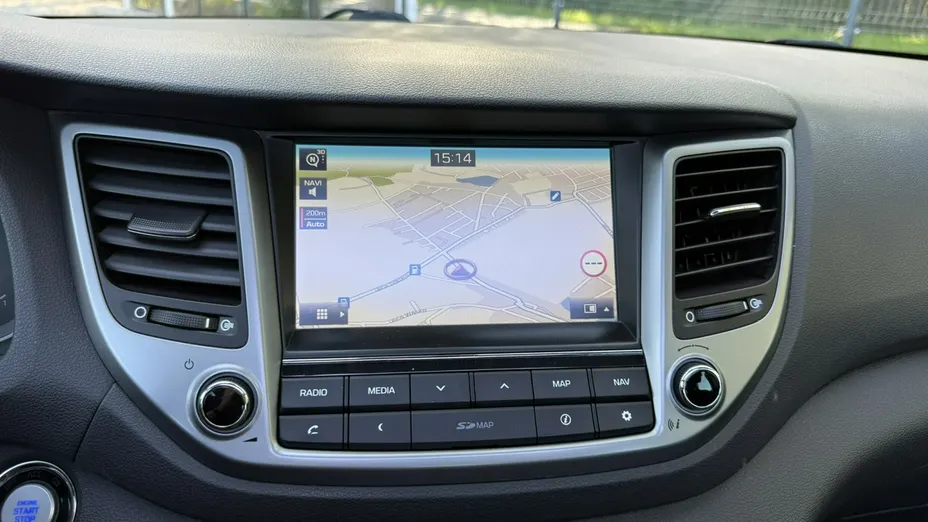 HYUNDAI Tucson -