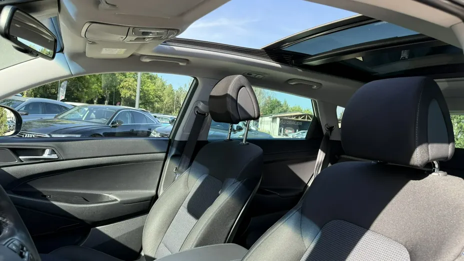HYUNDAI Tucson -
