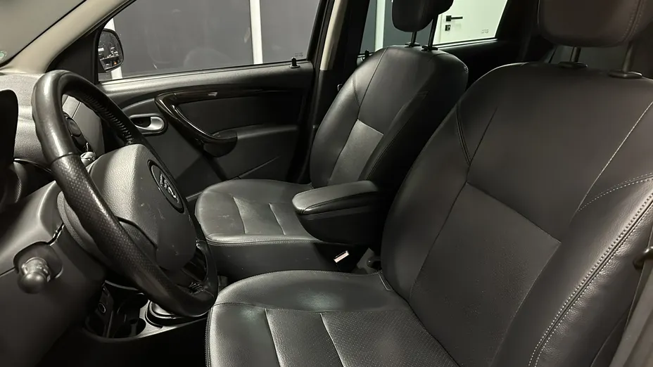 DACIA Duster -