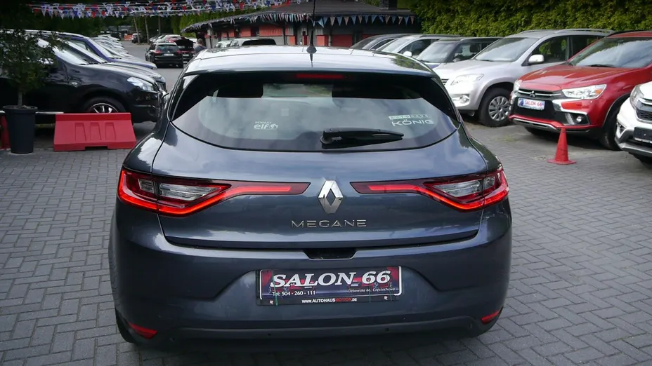 RENAULT Megane -