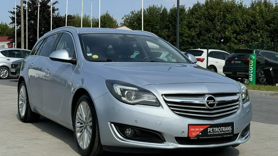 OPEL Insignia -