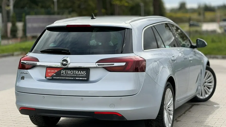 OPEL Insignia -