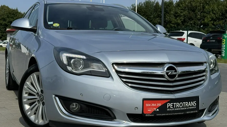 OPEL Insignia -