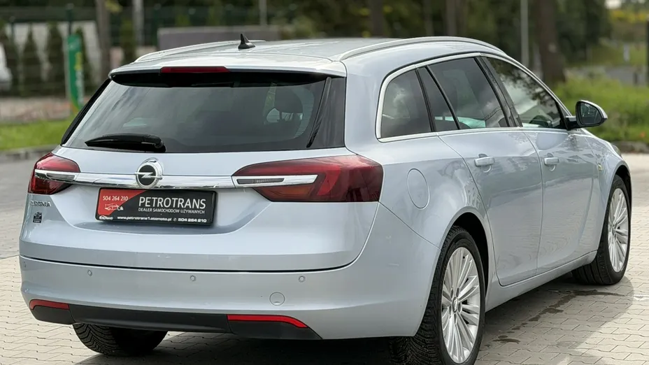 OPEL Insignia -
