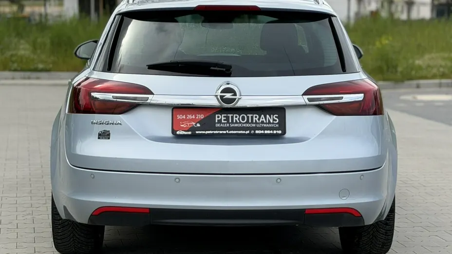OPEL Insignia -