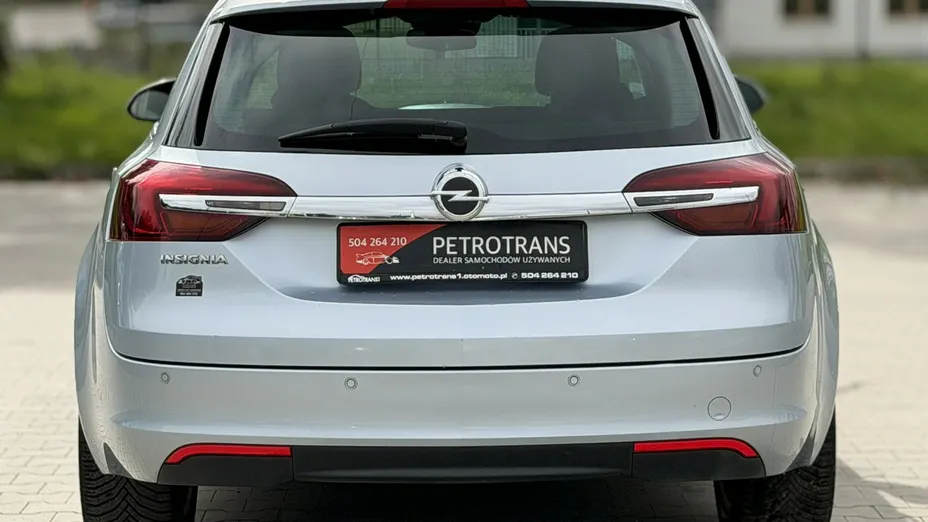 OPEL Insignia -