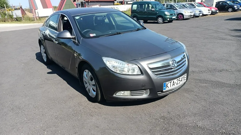 OPEL Insignia -