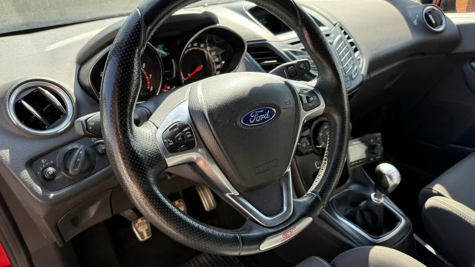 FORD Fiesta -