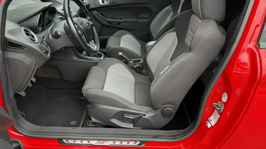 FORD Fiesta -