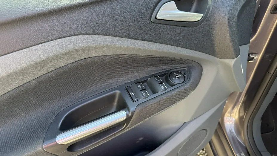 FORD C-MAX -