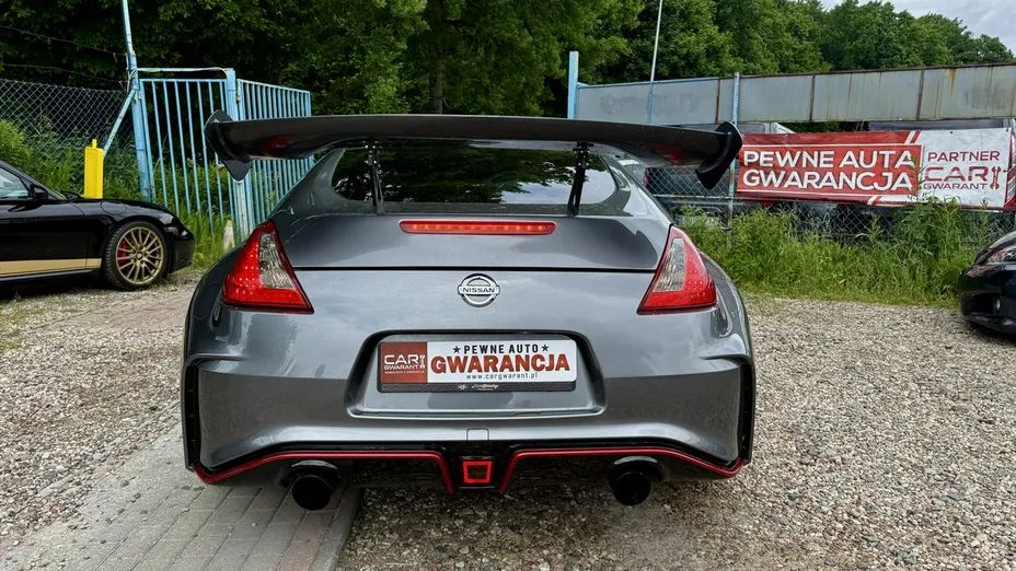 NISSAN 370 Z -