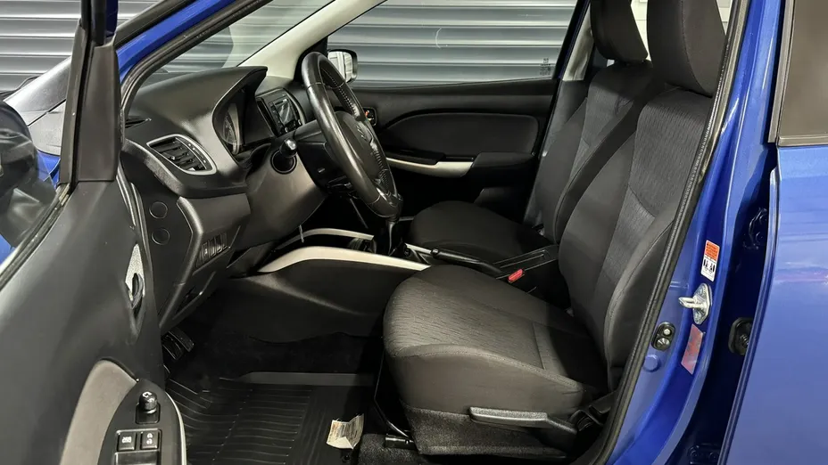 SUZUKI Baleno -