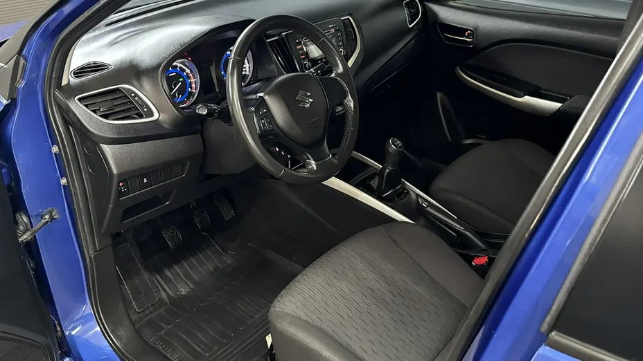 SUZUKI Baleno -