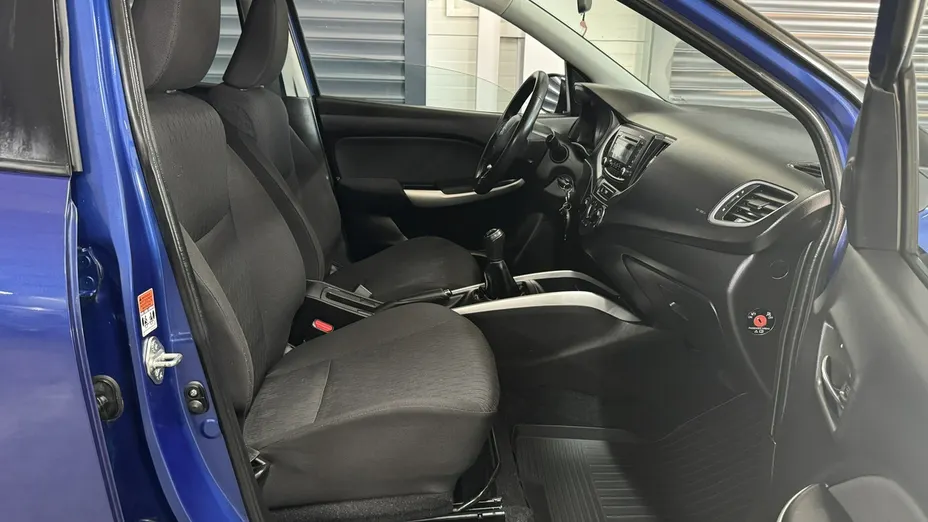 SUZUKI Baleno -