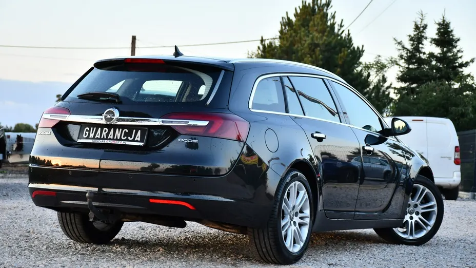 OPEL Insignia -