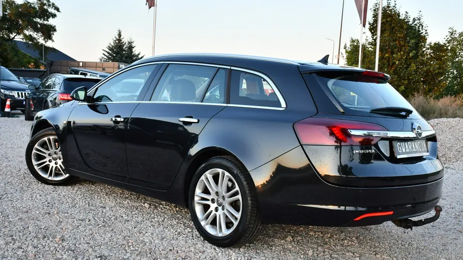 OPEL Insignia -