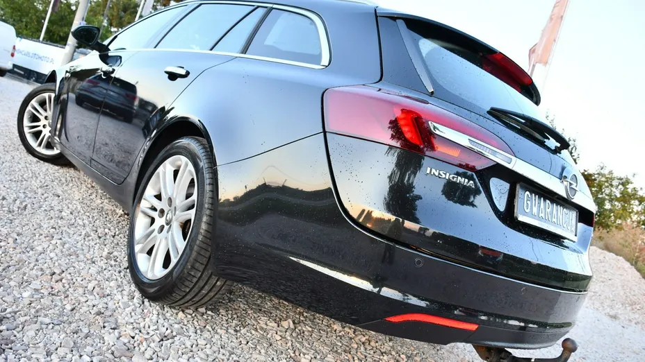OPEL Insignia -