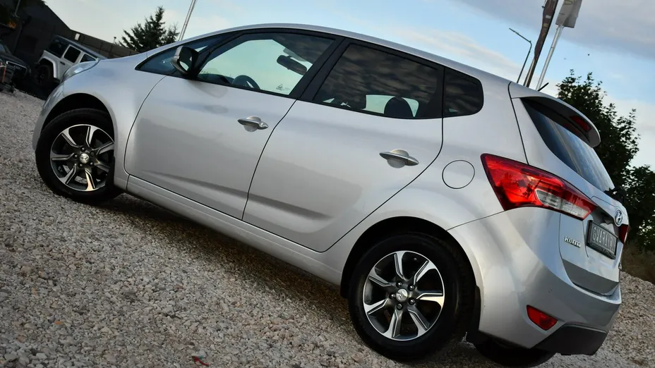 HYUNDAI ix20 -