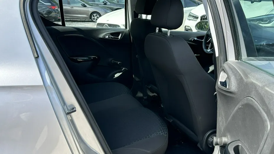 OPEL Corsa -